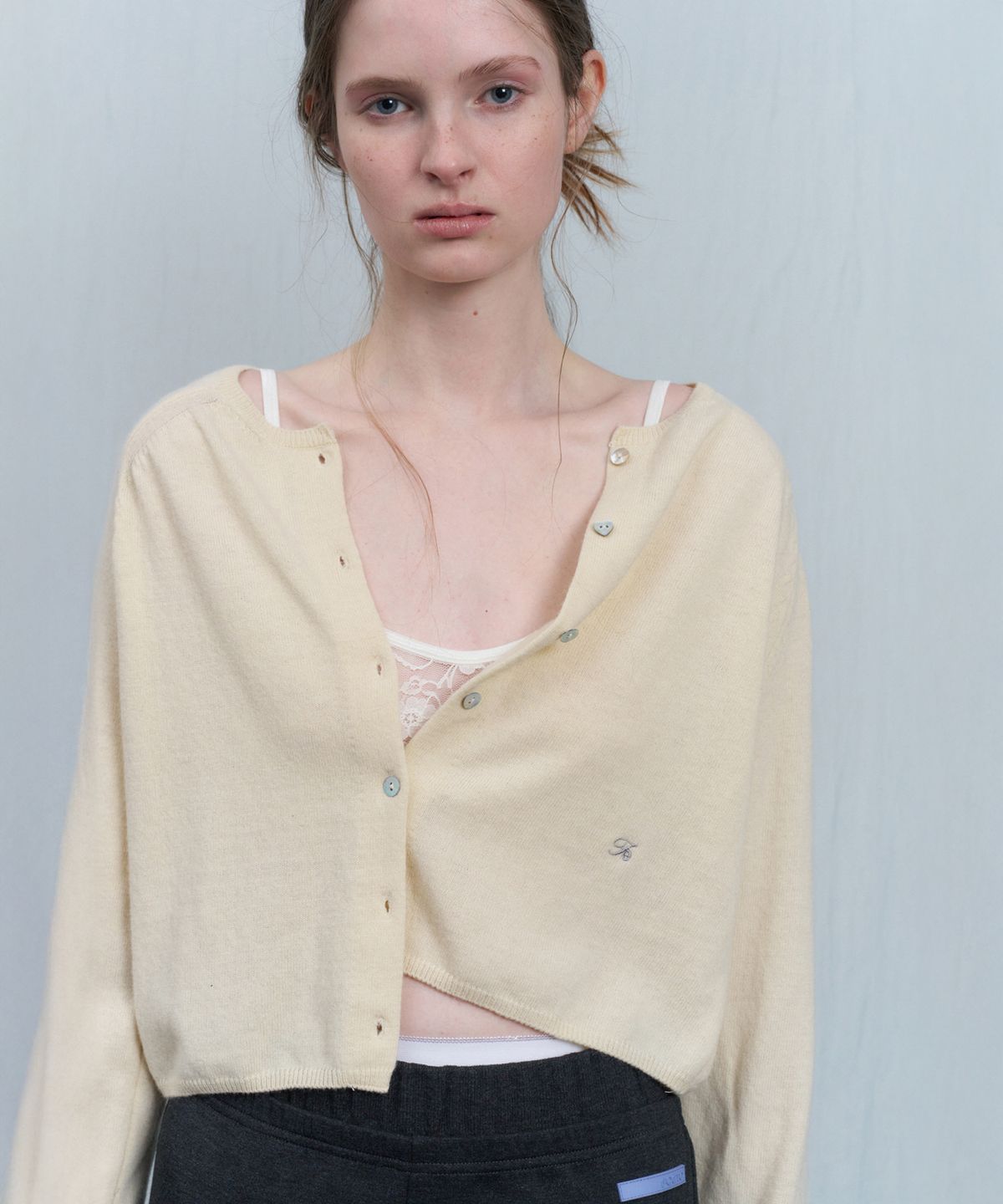 포에토(FOETO) Some heart cardigan - yellow