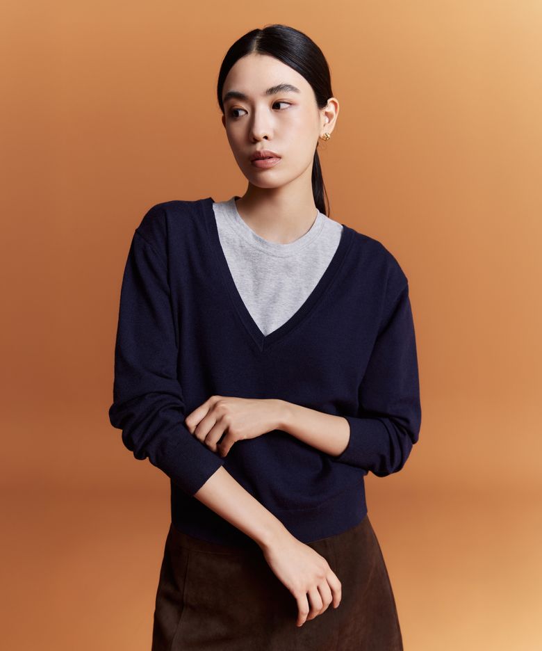 [소프트얀] 딥 브이넥 니트_SPKWG49G01
