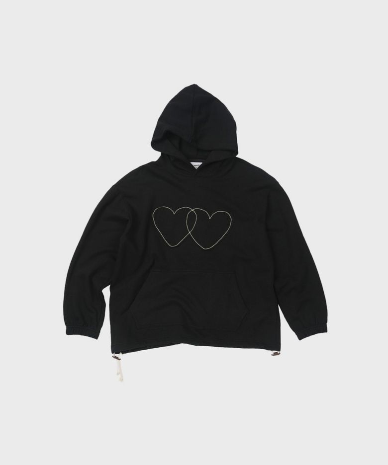 APPLIQUE HOODIE HEART BLACK