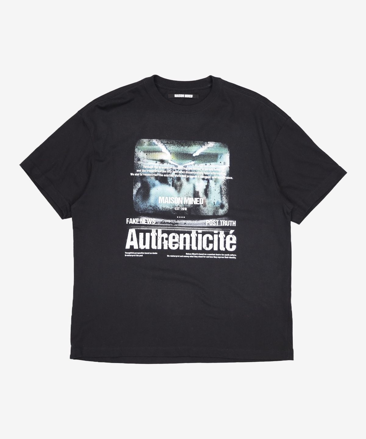 메종미네드(MAISON MINED) BLUR SCREEN HALF T BLACK M