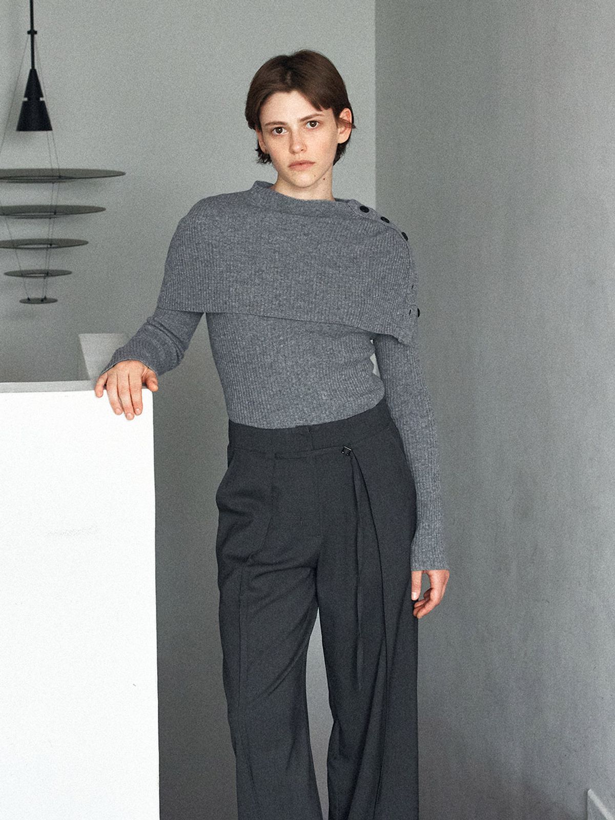 헌치(HUNCH) Button Cape Knit Set (2color)