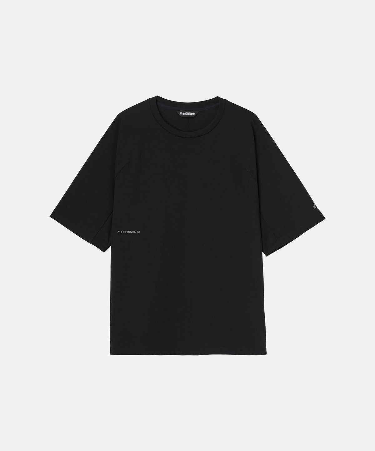 데상트(DESCENTE) [ALLTERRAIN 81] FORM HALF SLEEVE T-SHIRT 블랙 SR313KTS91