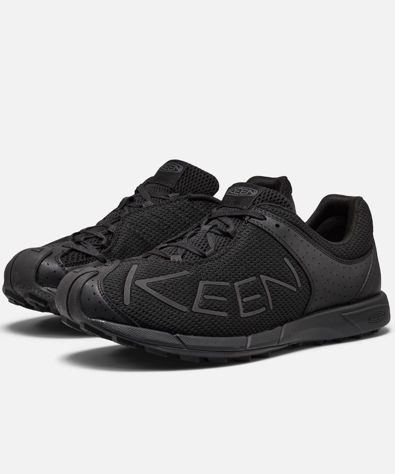 A86 남성 런닝화 TRIPLE BLACK