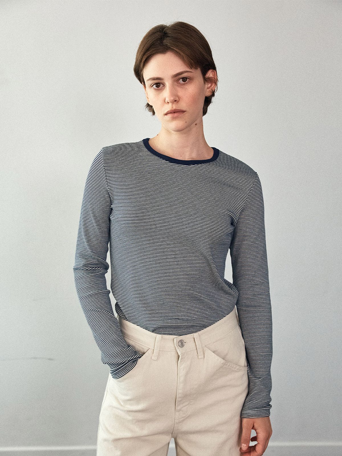 헌치(HUNCH) Essential Roundneck Long-Sleeve Top (3color)