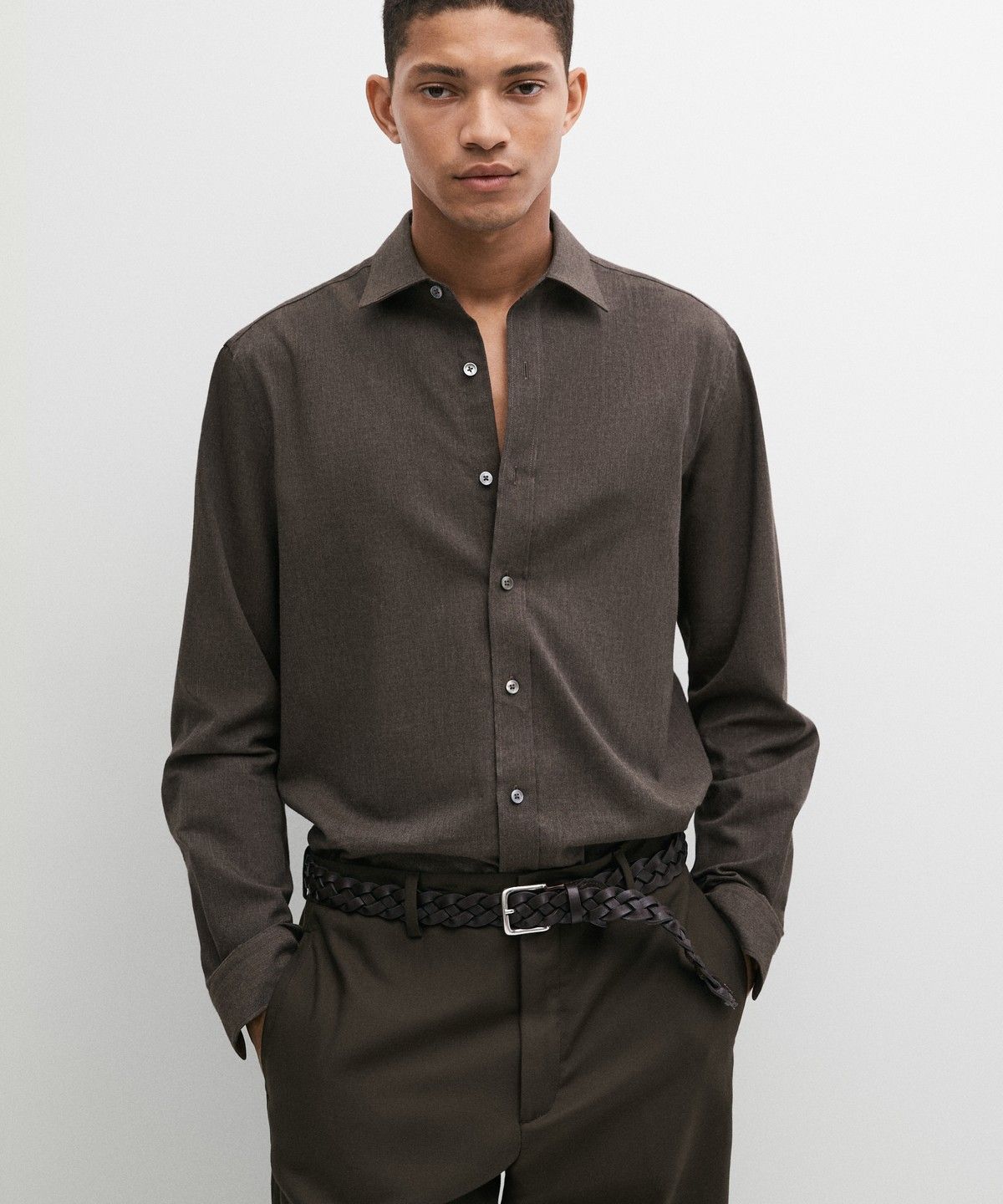 마시모두띠(MASSIMO DUTTI) 레귤러 핏 멜란지 트윌 100% 코튼 셔츠