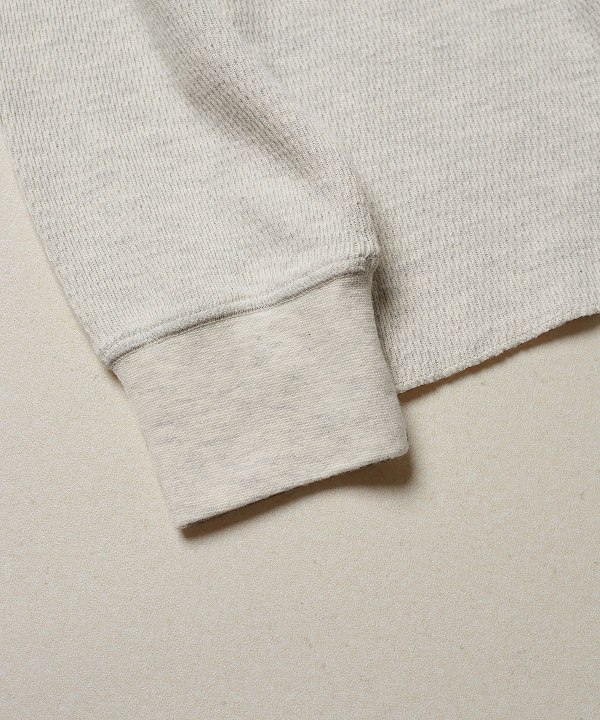 에스파이(ESFAI) WAFFLE HENLEY NECK LS T SHIRT (MELANGE OATMEAL)