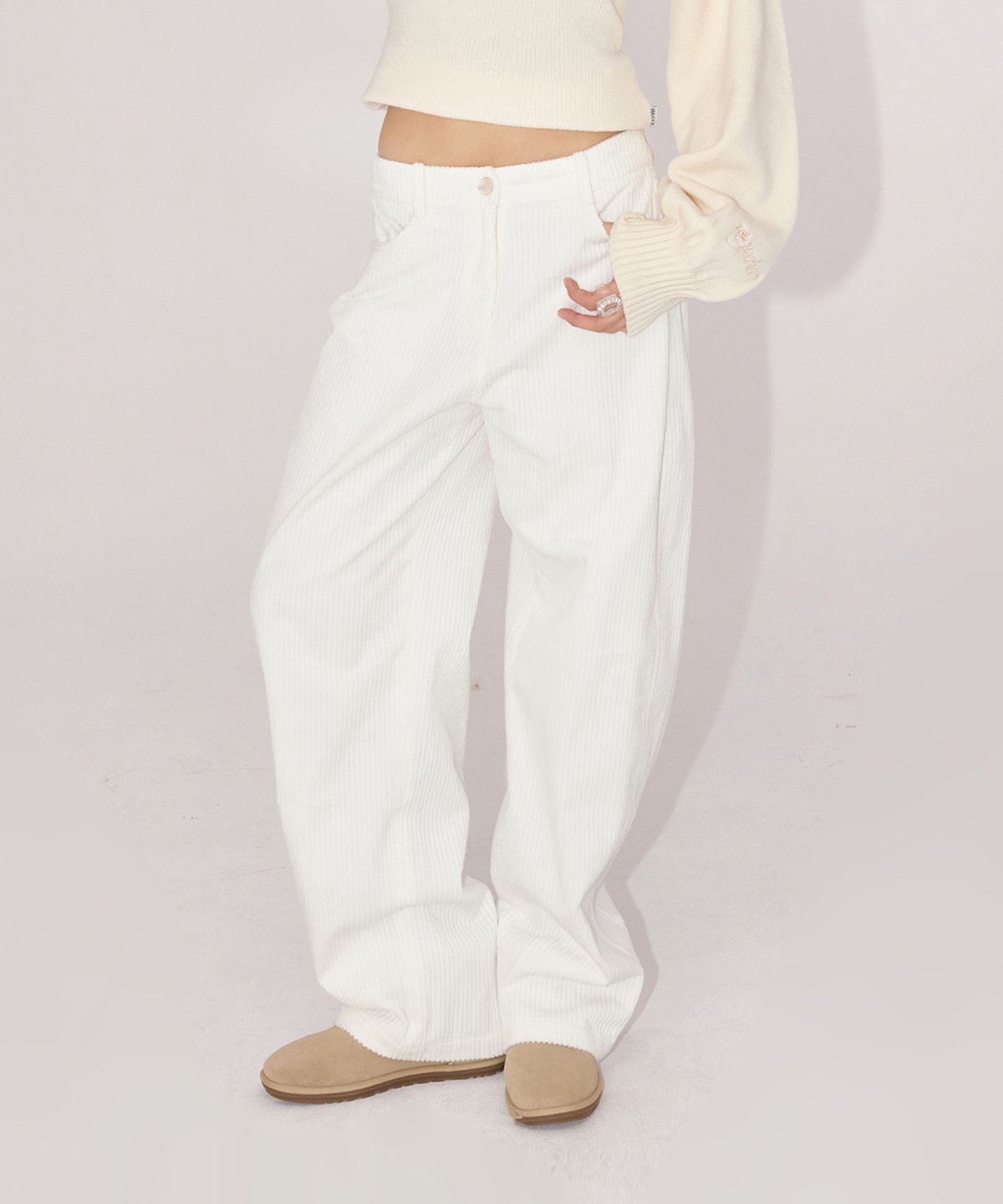 유희(YOUHEE) YOUHEE CORDUROY WIDE PANTS_IVORY