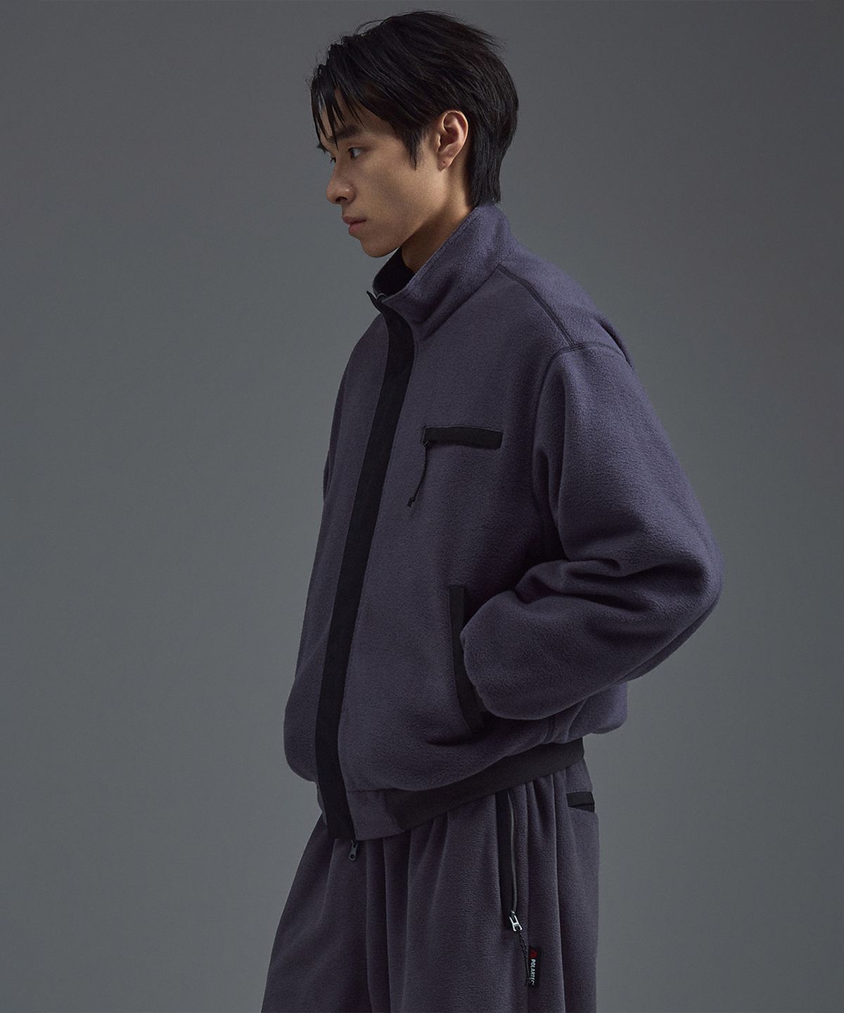 일꼬르소(IL CORSO) POLARTEC 플리스 리버서블 웜업 자켓 차콜그레이