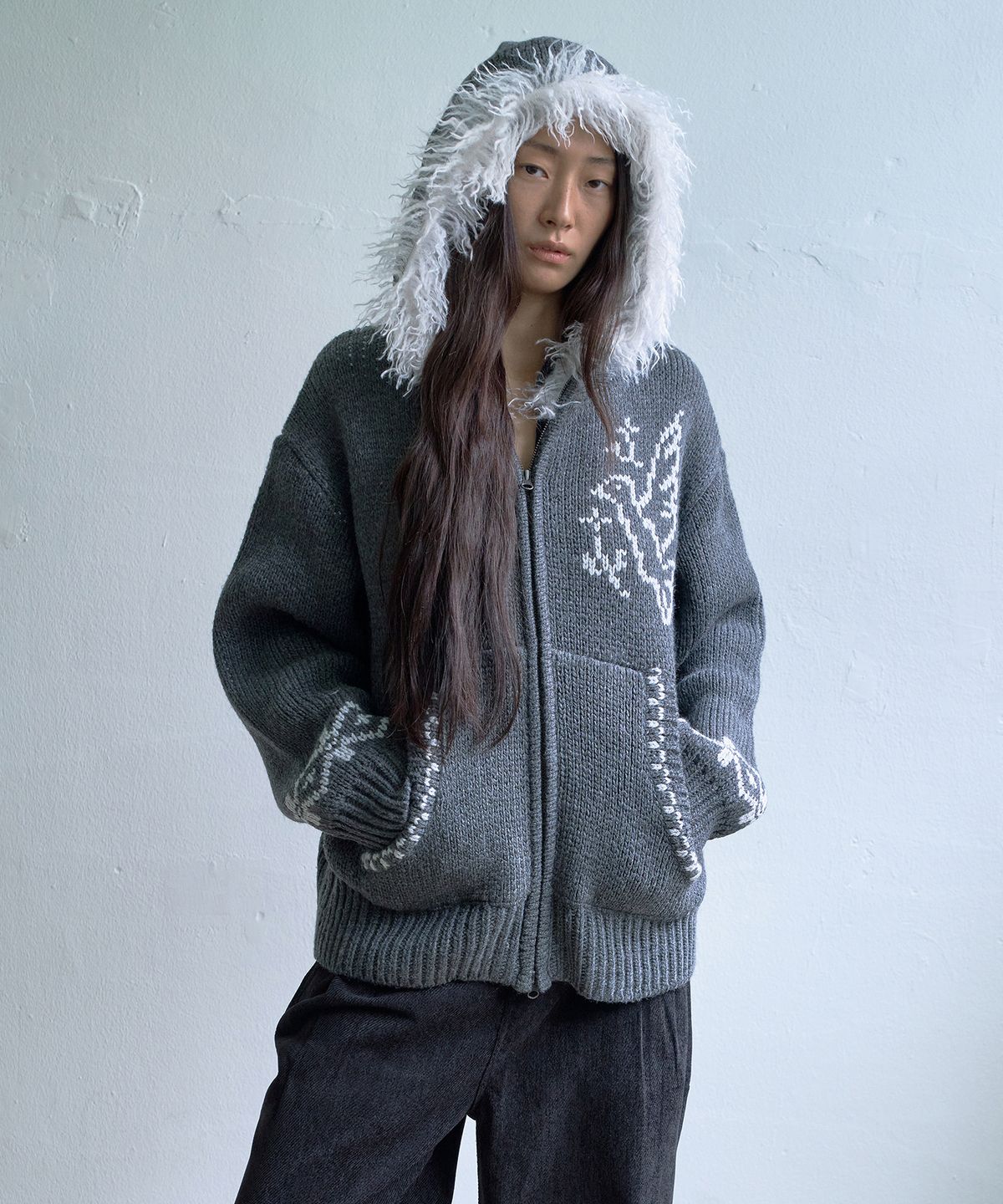 웰빙익스프레스(WELLBEING EXPRESS) Fur Cowichan Hoodie Charcoal