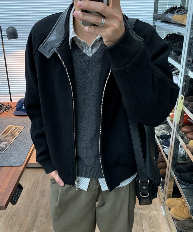 [데일리룸 X 로템버] 레더 트림 울 해링턴 블루종 자켓 [블랙]