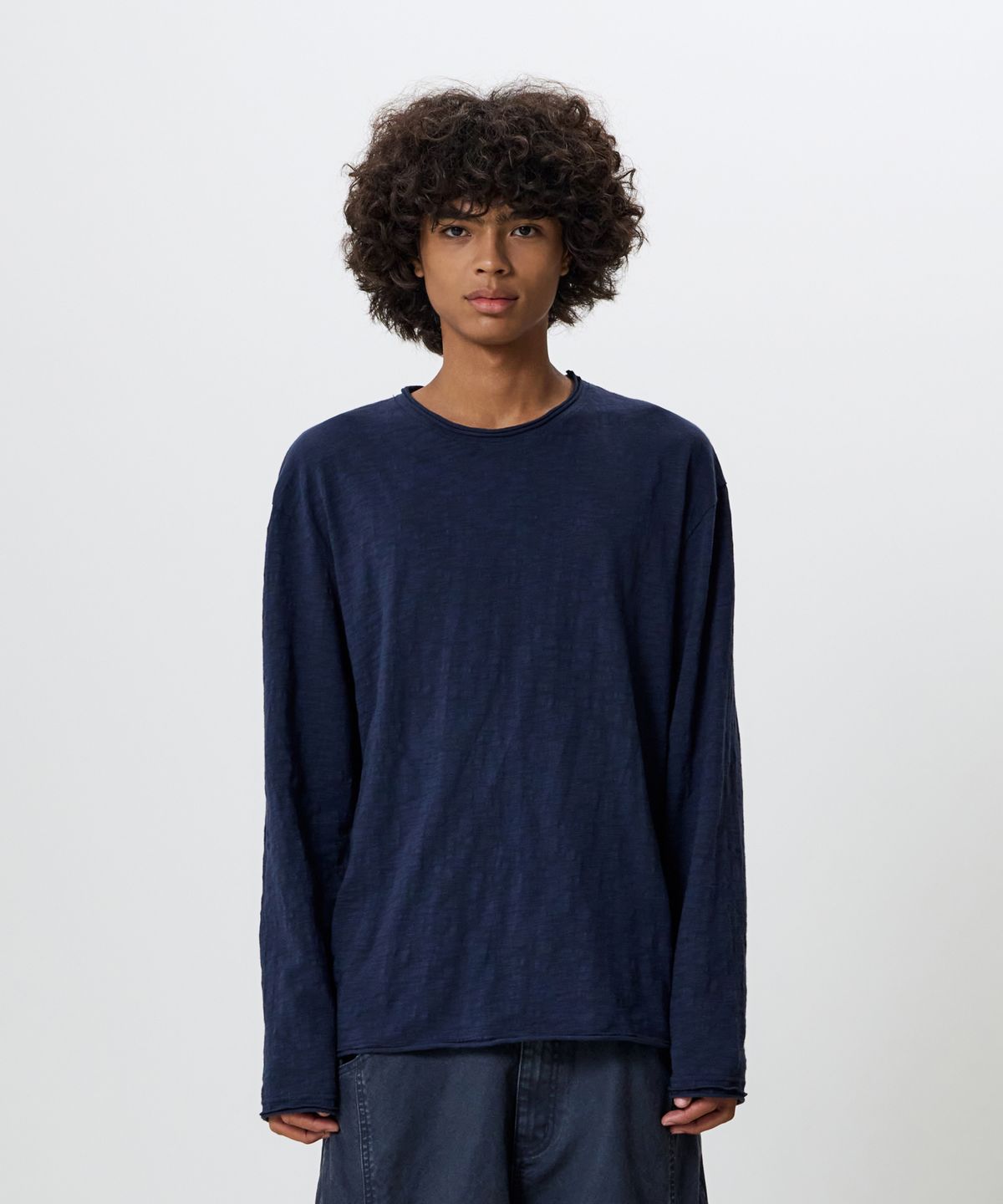 노운(NOUN) 코일 티셔츠 (네이비)