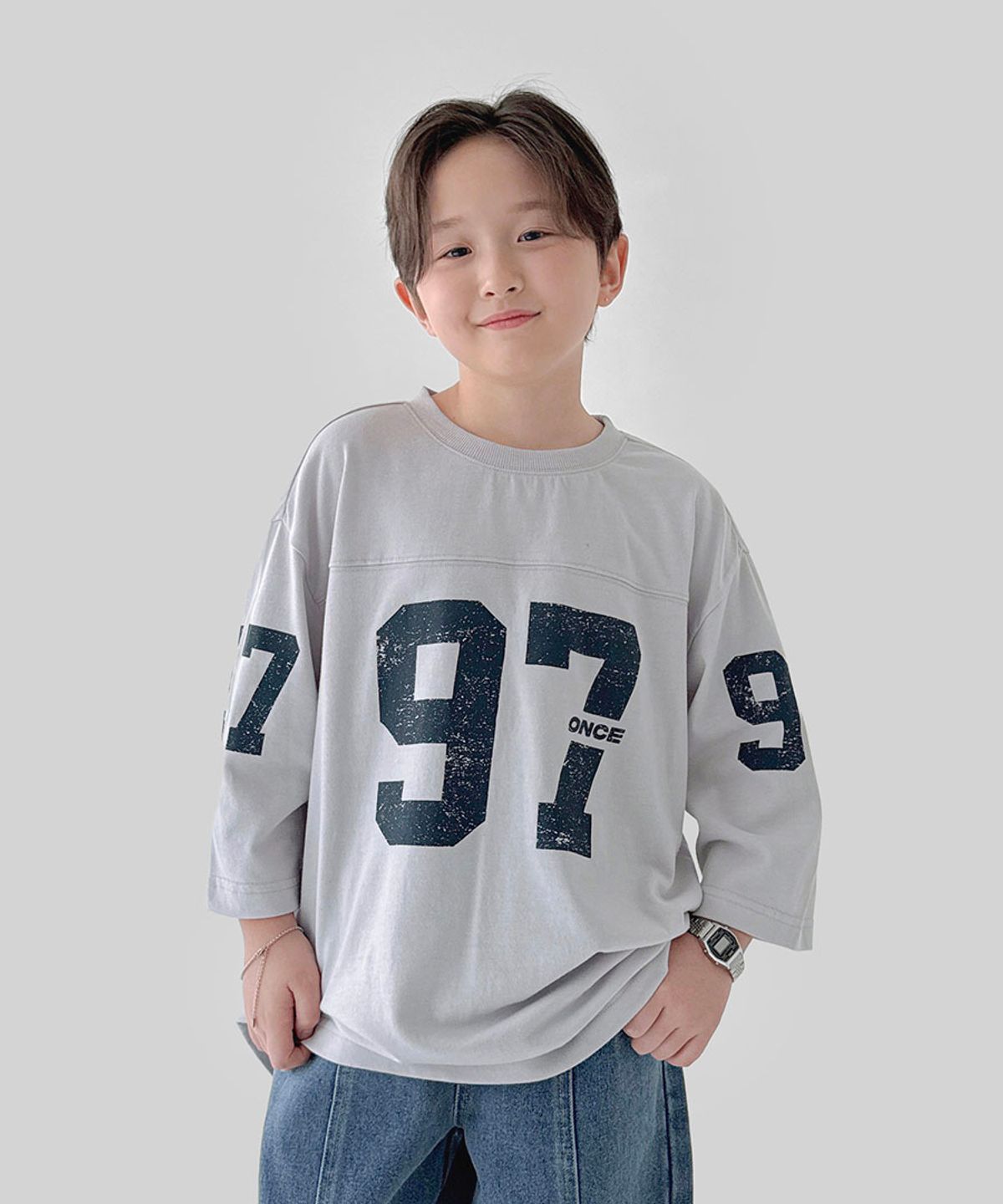 베리클로젯(BERRYCLOSET) 킥 오프 7부 티셔츠