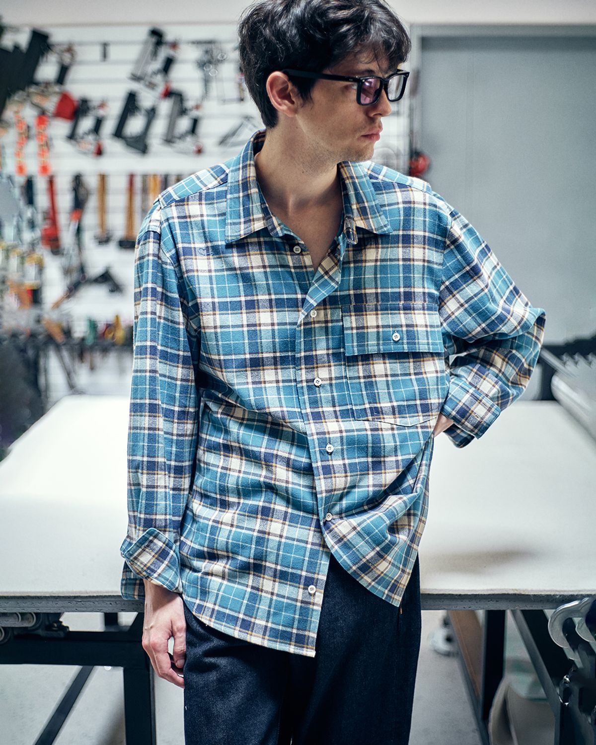 너버스(NERVOUS) SOFT CHECK SHIRT _ blue