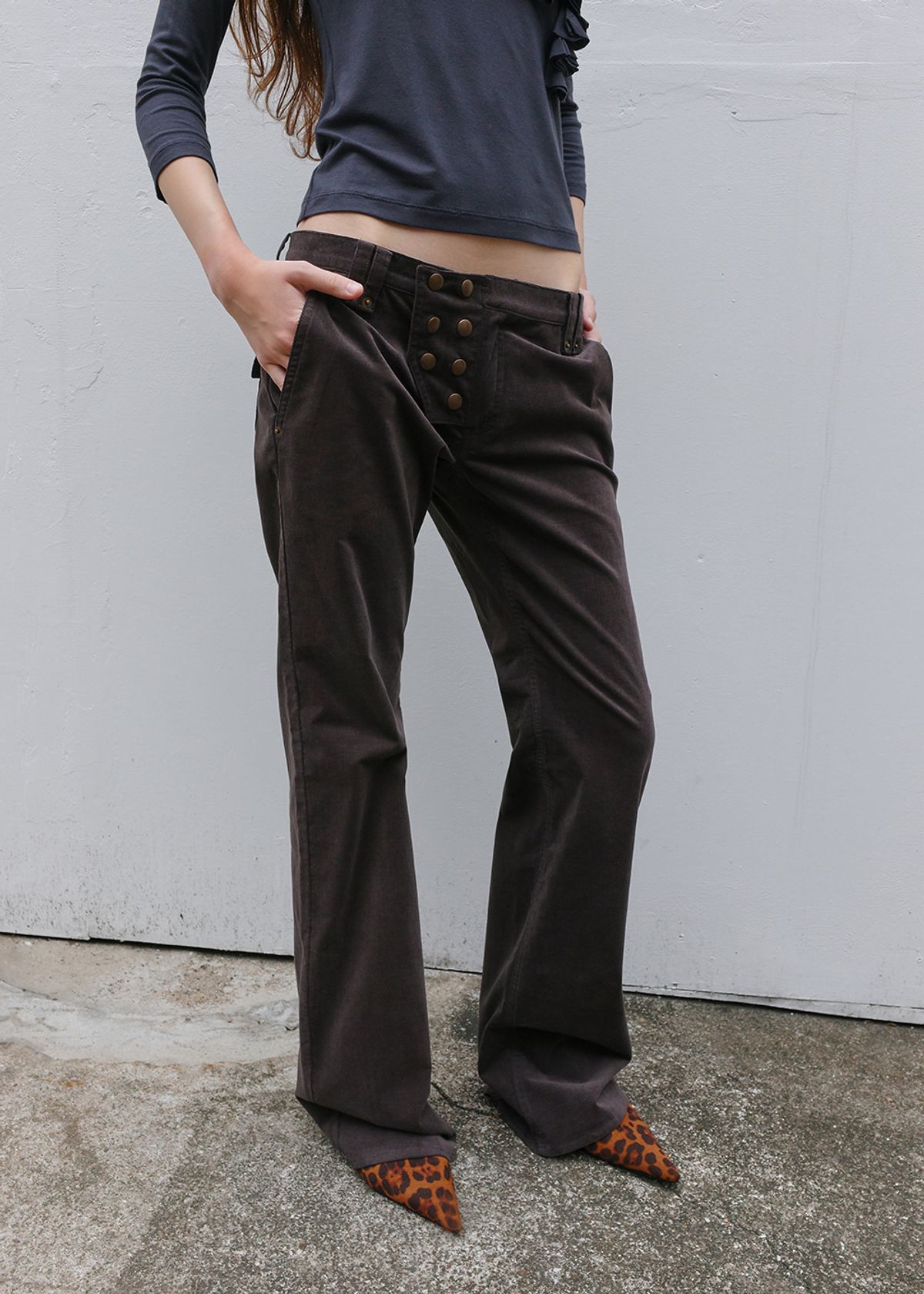 필세(PHILCE) Offset Corduroy Pants, Dark Brown