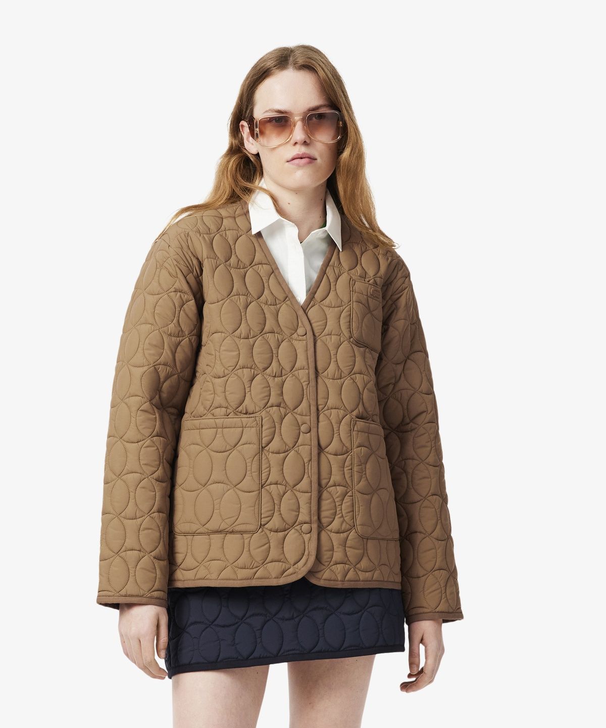 라코스테(LACOSTE) 여성 브이넥 경량 패딩 점퍼 BF8407-56N SIX