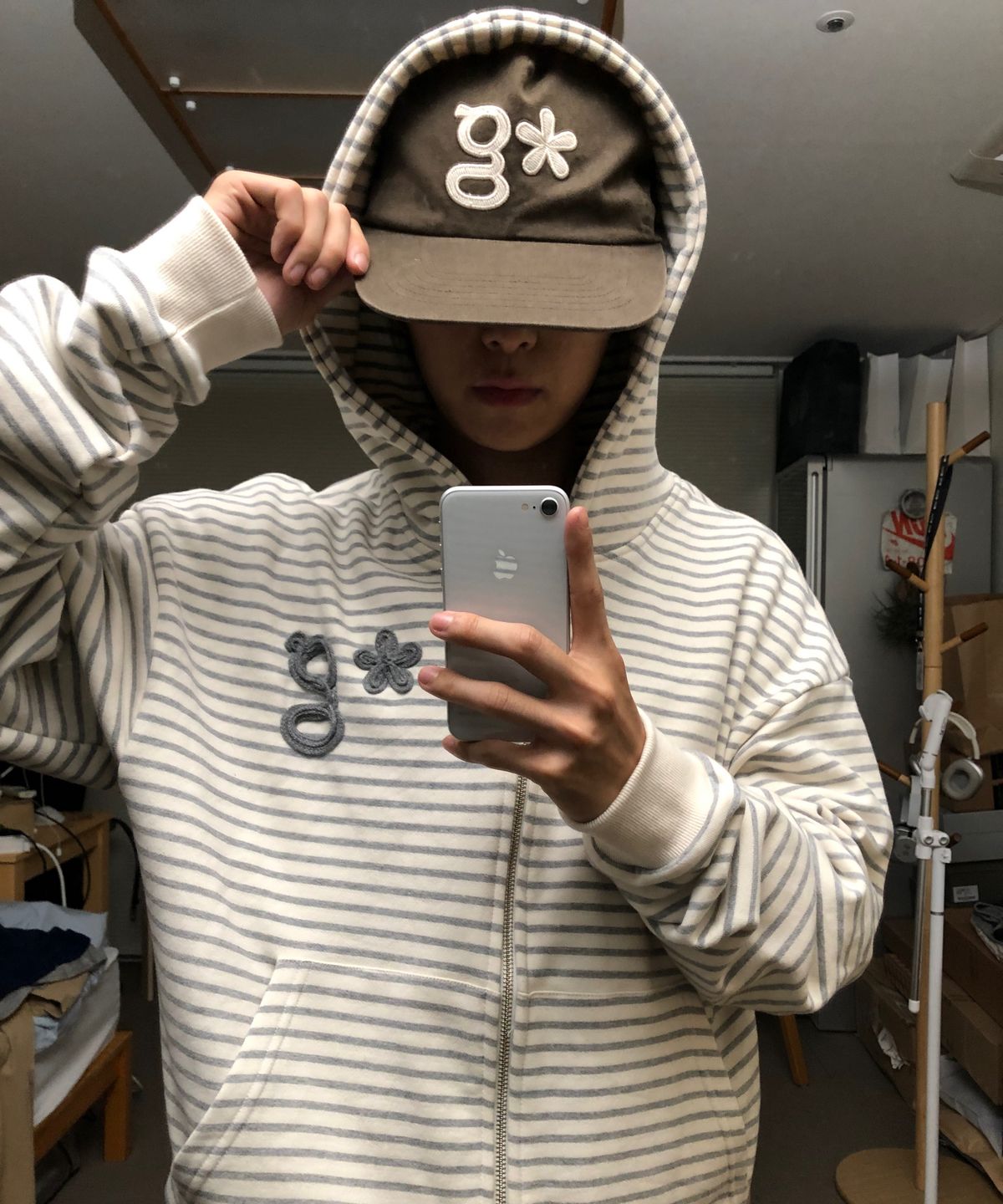 글런든(GRUNDEN) [글런든 X 서진] 핸드워크 후드집업 (STRIPE)_GBAUJJP01ST