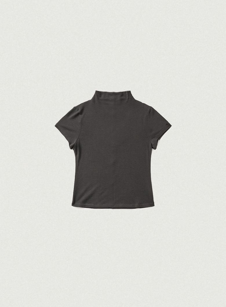 Wool Tencel Mock-Neck T-Shirt_Charcoal