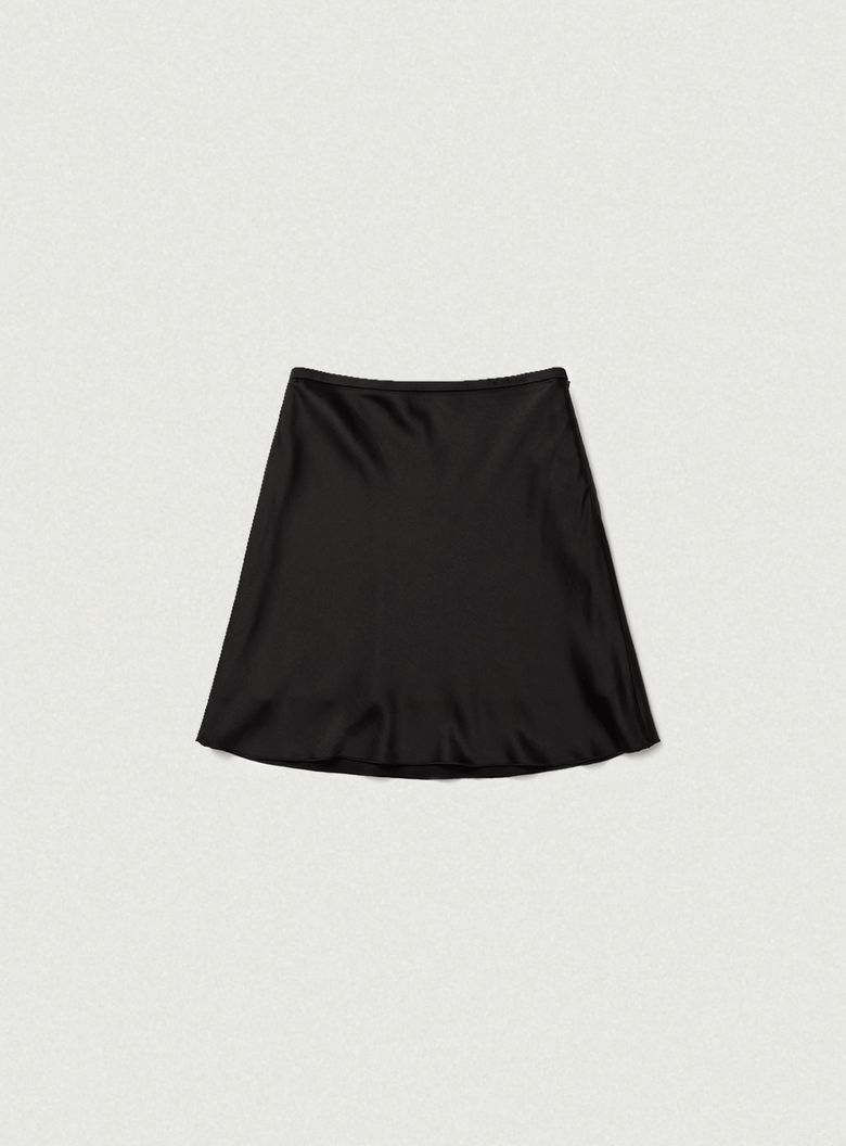 Glow Satin Midi Skirt_Black