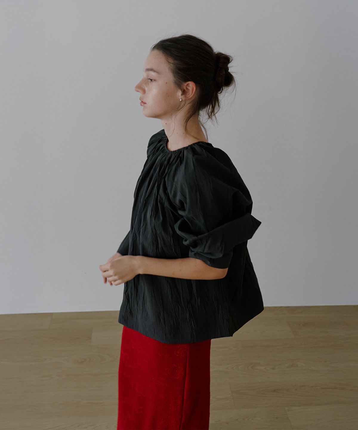 오얼즈(OURLS) Shell Blouse(2color)