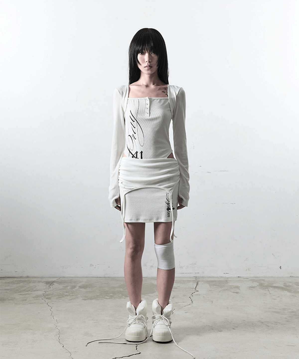 사일프레이(41PRAY) Layered Drawstring Skirt / White