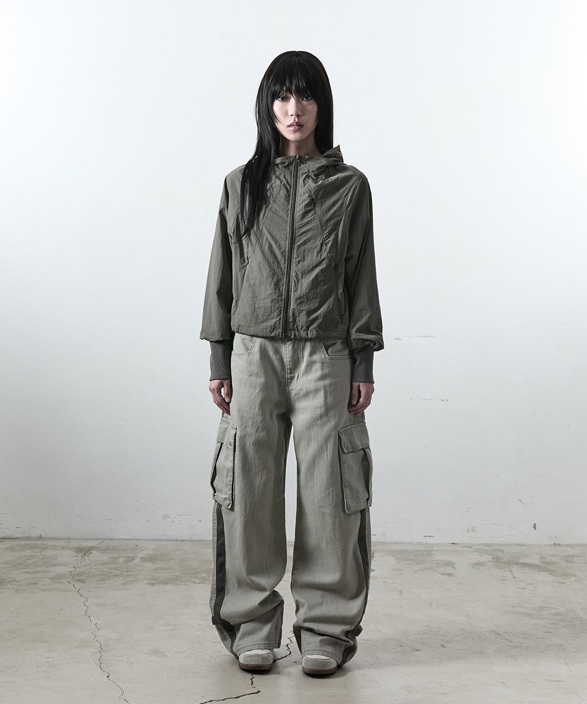 사일프레이(41PRAY) Snap Detail Cargo Pants / Light Grey