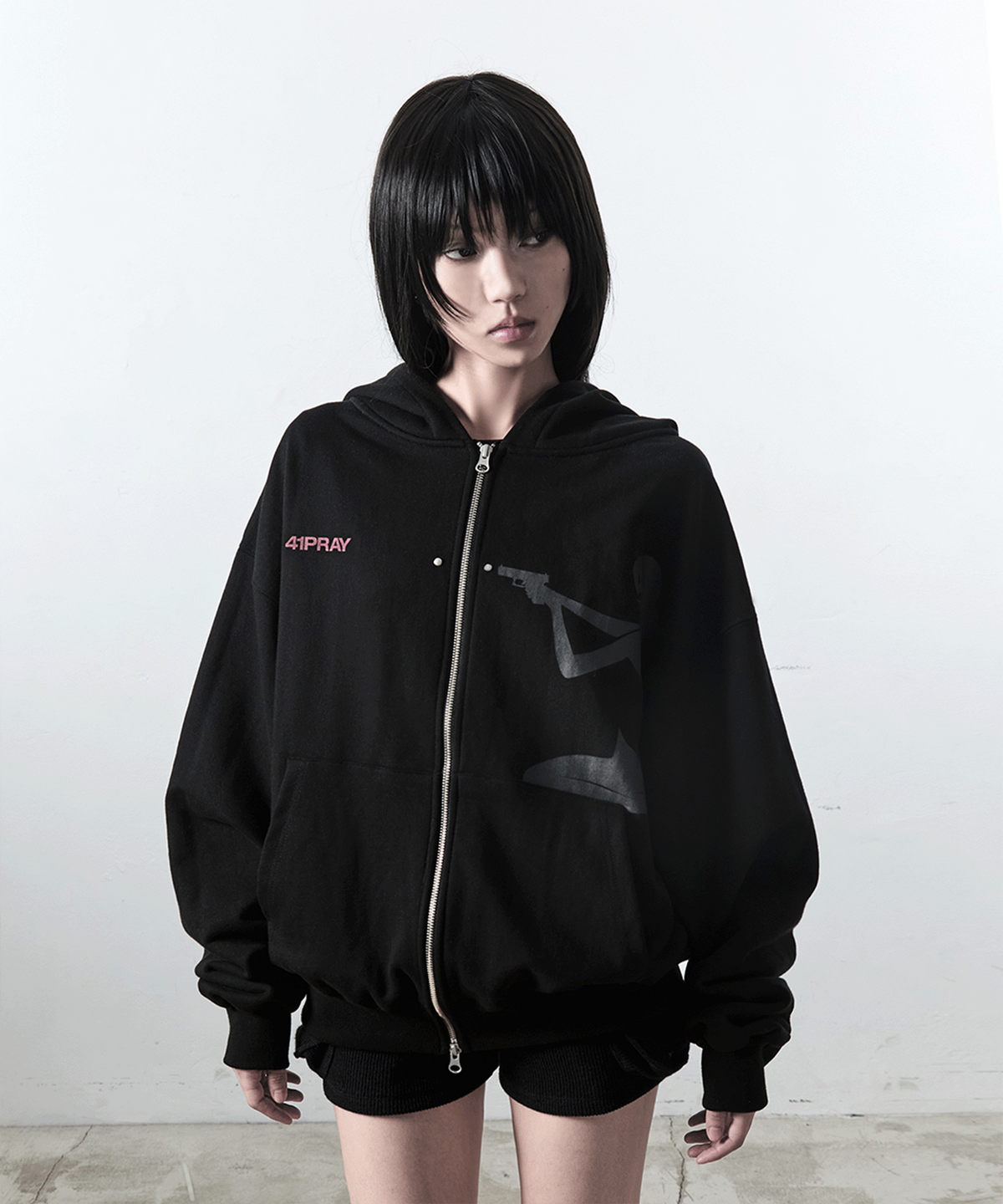 사일프레이(41PRAY) Shot Rivet Zip-Up Hoodie / Black