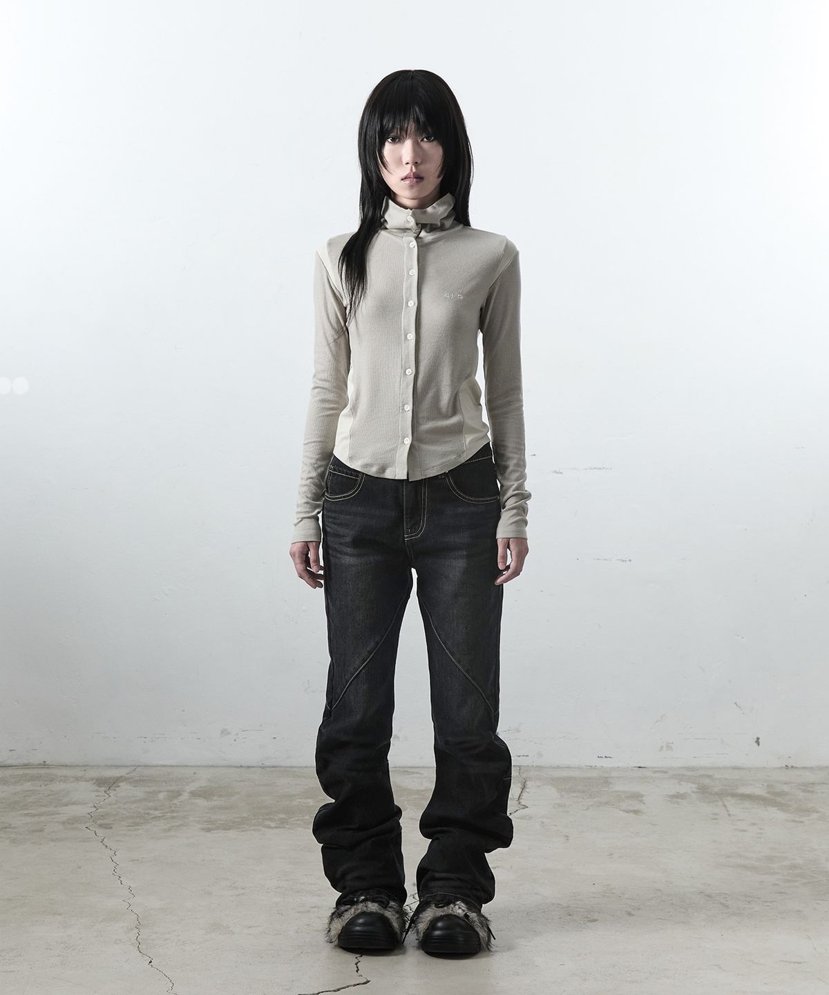 사일프레이(41PRAY) High Neck Panel Cardigan / Beige