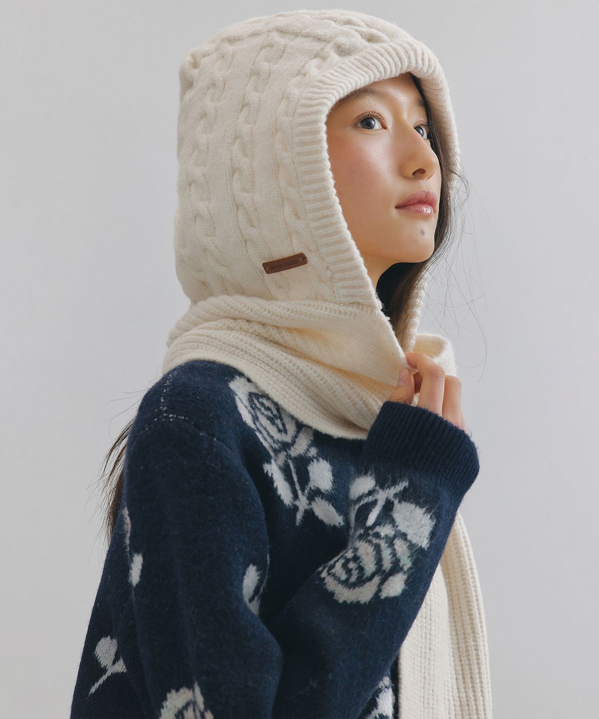마리끌레르(MARIE CLAIRE) 케이블 바라클라바 울 머플러(MAGDSC07MIV)