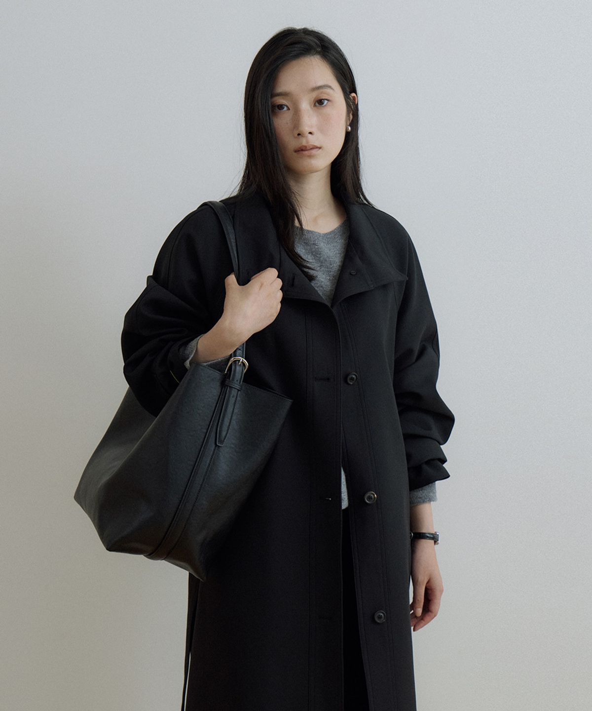 링서울(LINGSEOUL) cow leather tote bag-black
