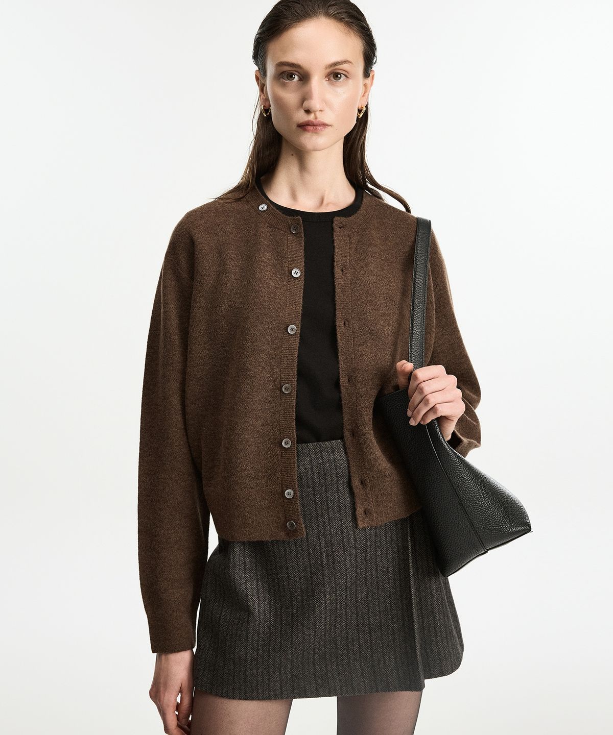 티엔지티 우먼(TNGT WOMAN) W Alpaca Crew Neck Cardigan (Brown) TNSW6F100W2
