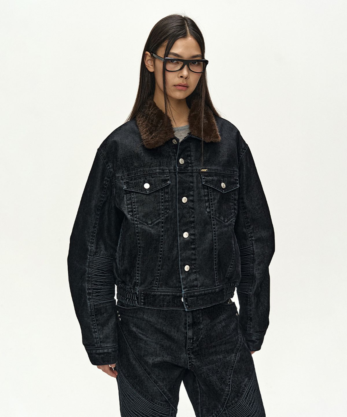 앤더슨벨(ADSB ANDERSSON BELL) UNISEX PADDED DENIM BOMBER JACKET (BLACK)