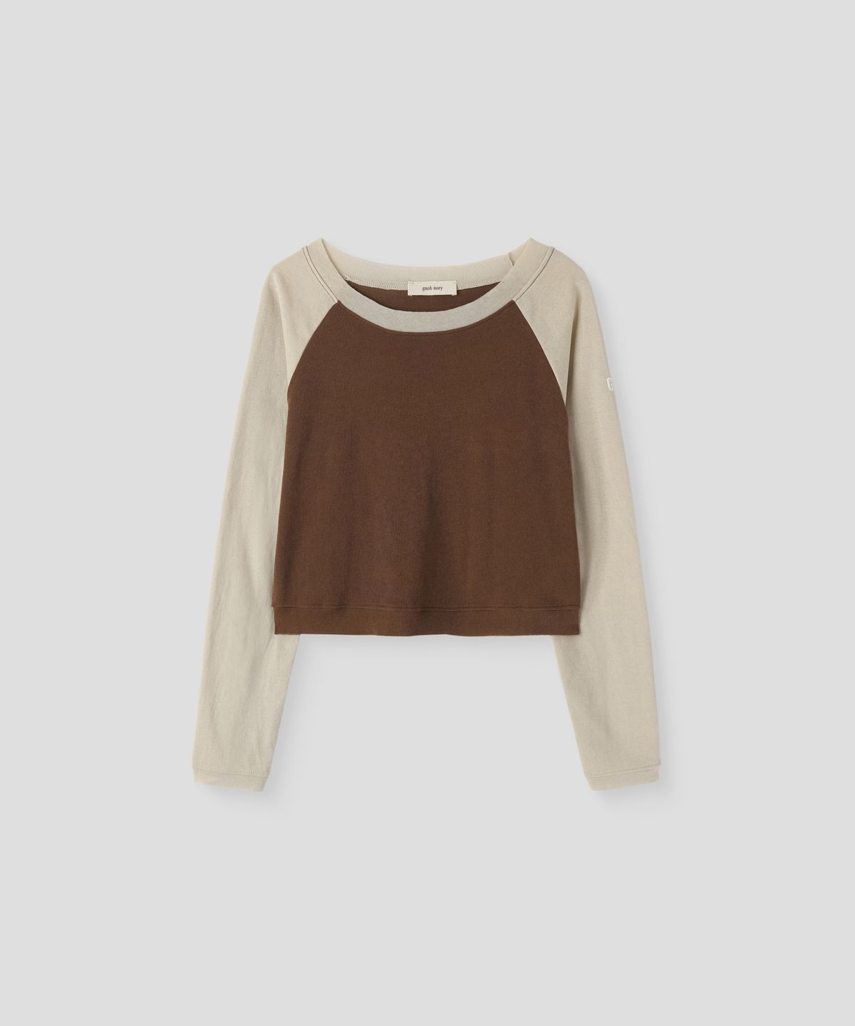 그노노이(GNOHNOEY) 소프트 크롭 배색 라글란 티셔츠 (Light Beige)