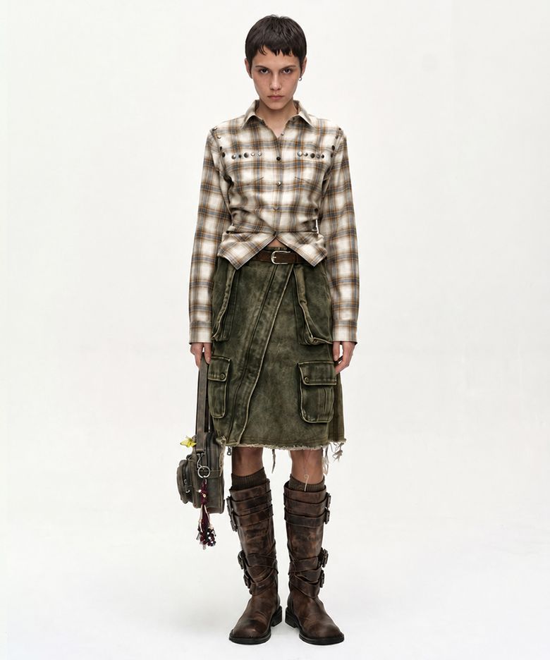 CARGO POCKET WRAP SKIRT (KHAKI)