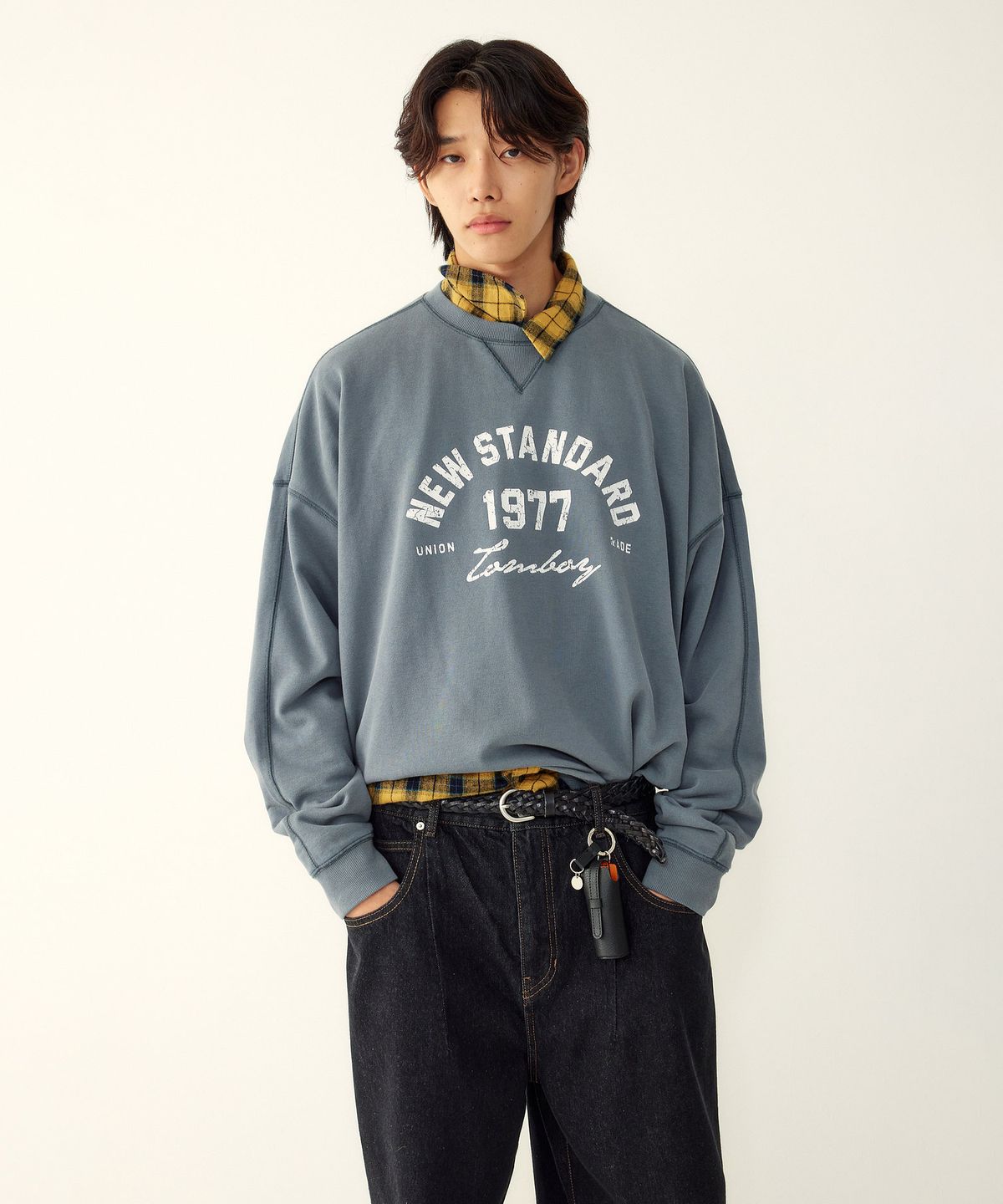 스튜디오 톰보이(STUDIO TOMBOY) [MEN] NEW STANDARD 프린트 맨투맨 _그레이_9156422934