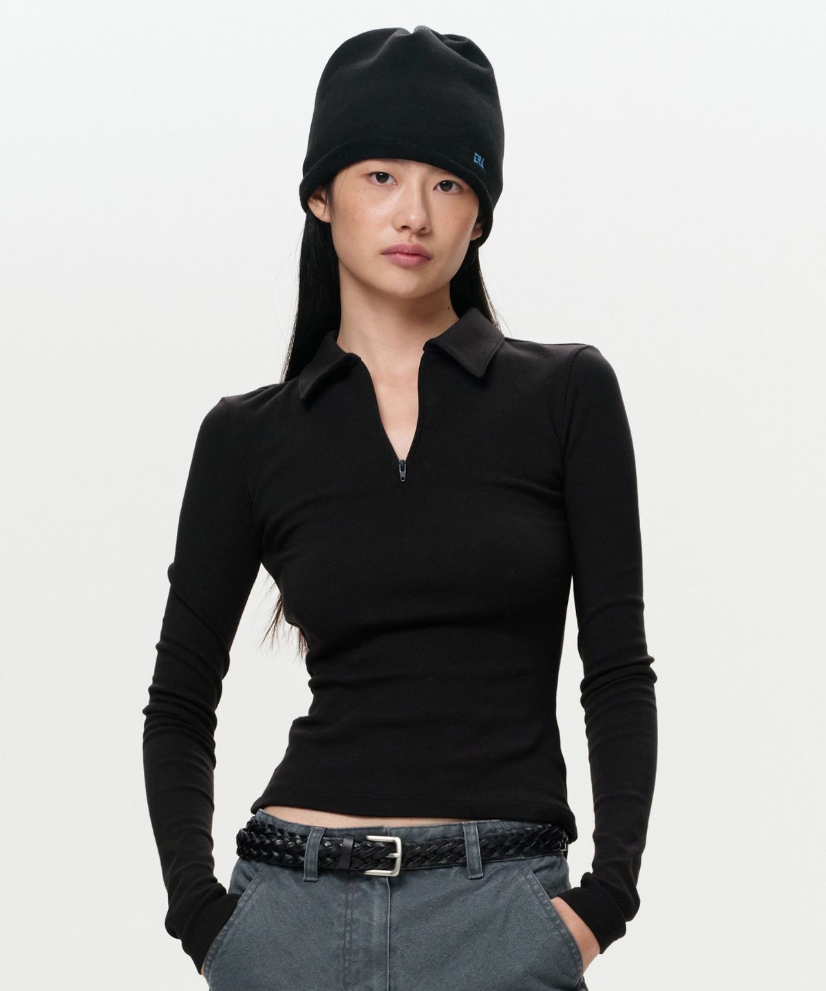 이알에이(ERA) WOMEN ERA SLIM HALF-ZIP LS - BLACK