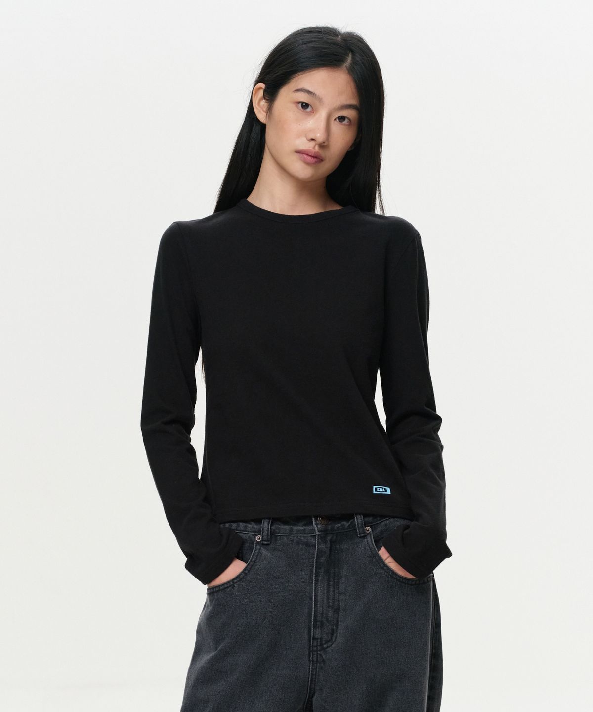 이알에이(ERA) WOMEN ERA VINTAGE COTTON LS T - BLACK