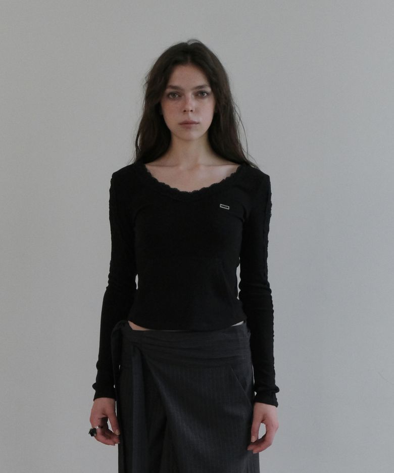 LACE TRIM HOODIE [BLACK]