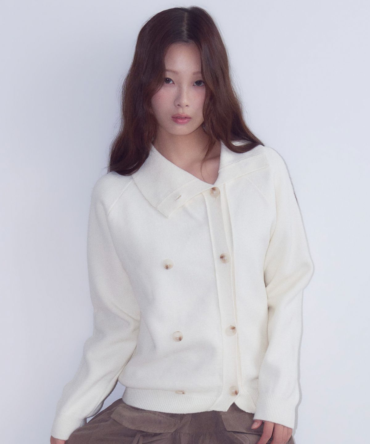 오피쉬(OAFISH) Twin Button Cardigan, Ivory
