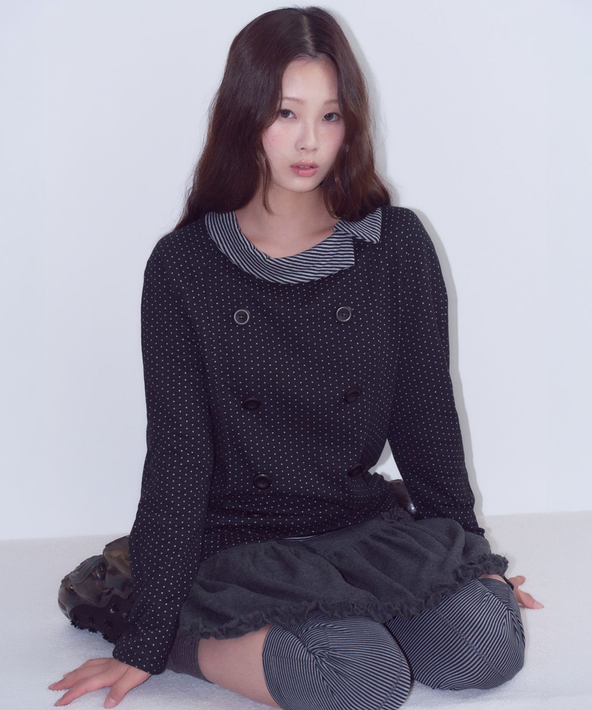 오피쉬(OAFISH) Button Collar Dot Longsleeve, Black