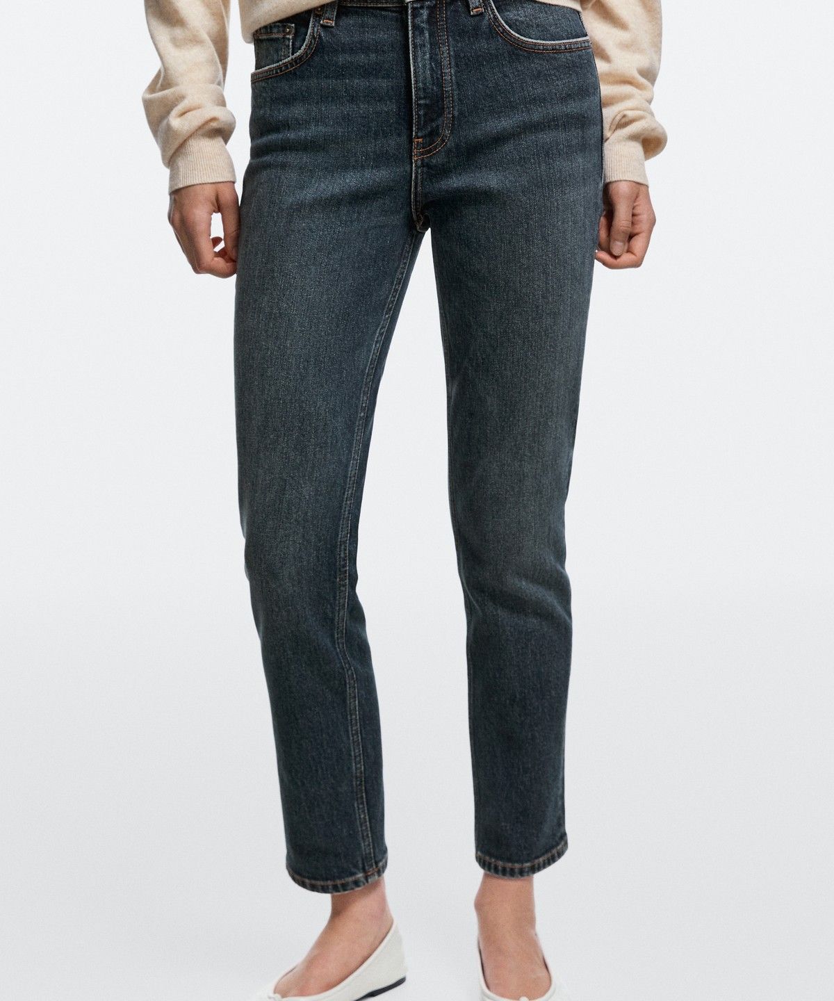 마시모두띠(MASSIMO DUTTI) 미드라이즈 슬림 크롭 핏 진