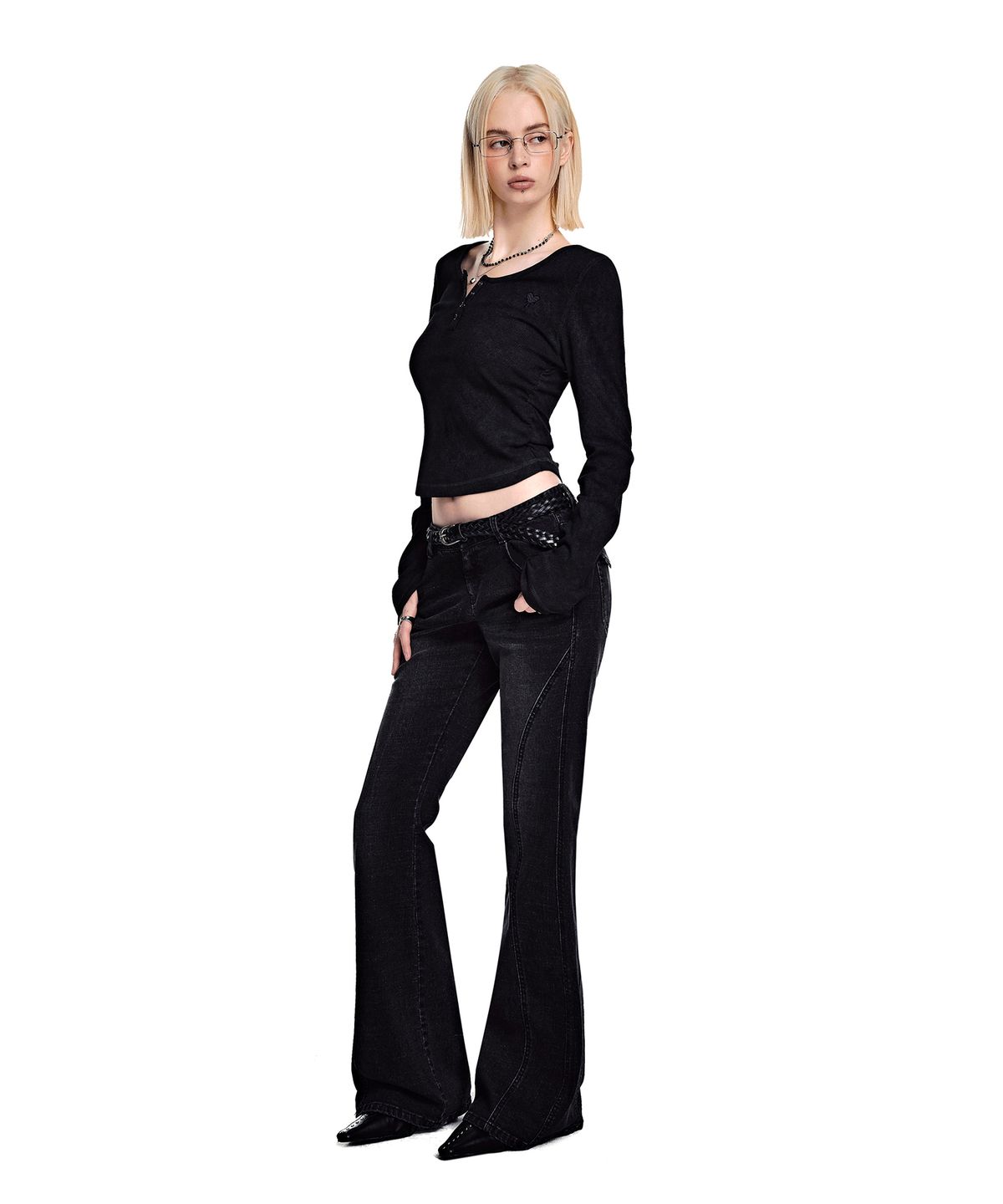 세컨모놀로그(SECONDMONO) Low Rise Panel Flared Denim [BLACK]_SEWPT019BLACK