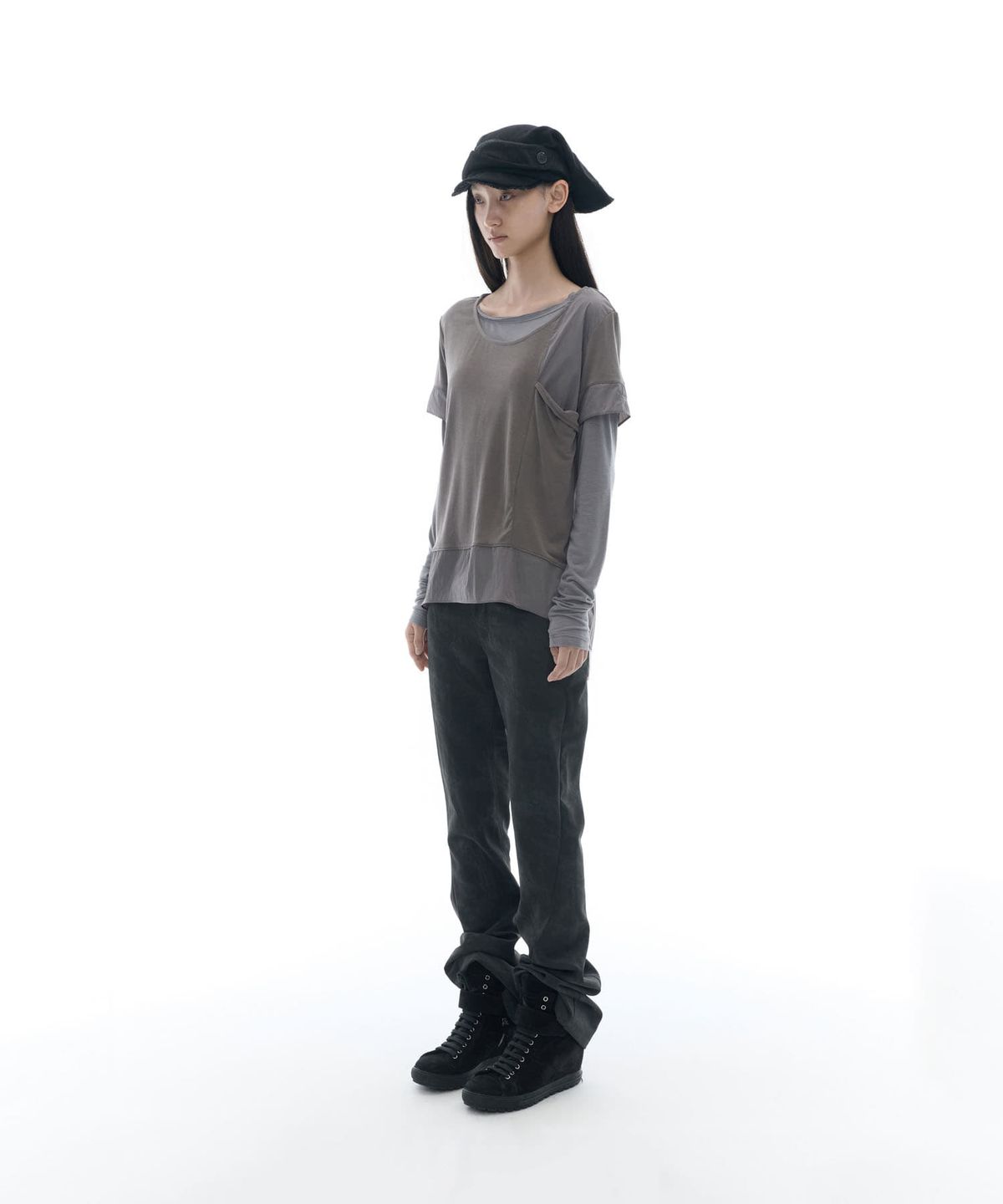 오호스(OJOS) Double-Layered Long Sleeve Top / Cocoa