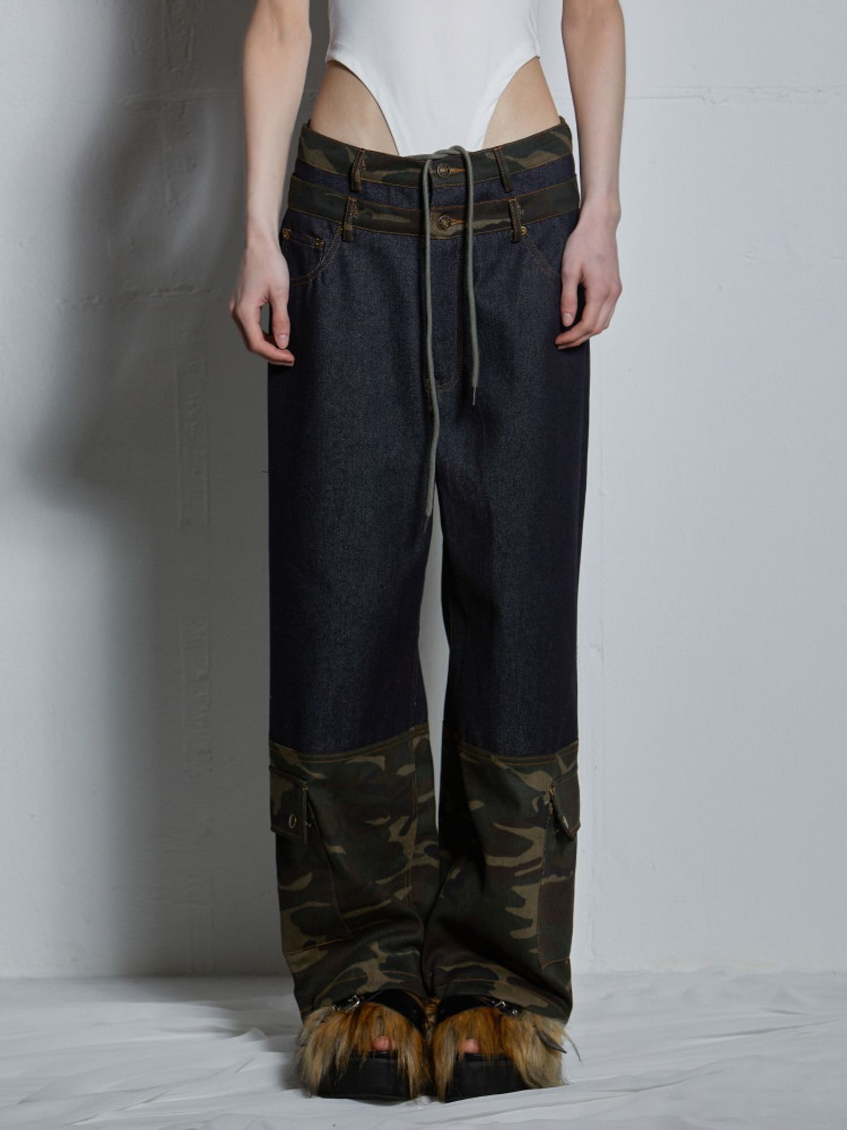 게이트리스(GATELESS) DOUBLE CAMO DENIM