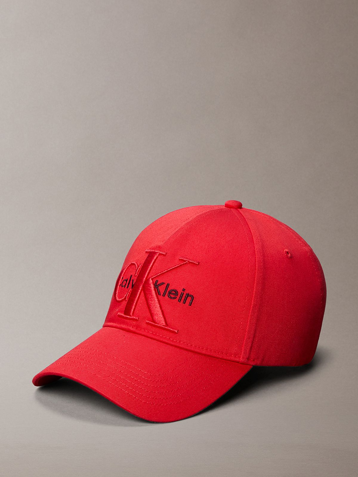 캘빈클라인 진(CALVIN KLEIN JEANS) 남녀공용 라지 레이어드 모노로고 볼캡 4D5219G 3RB