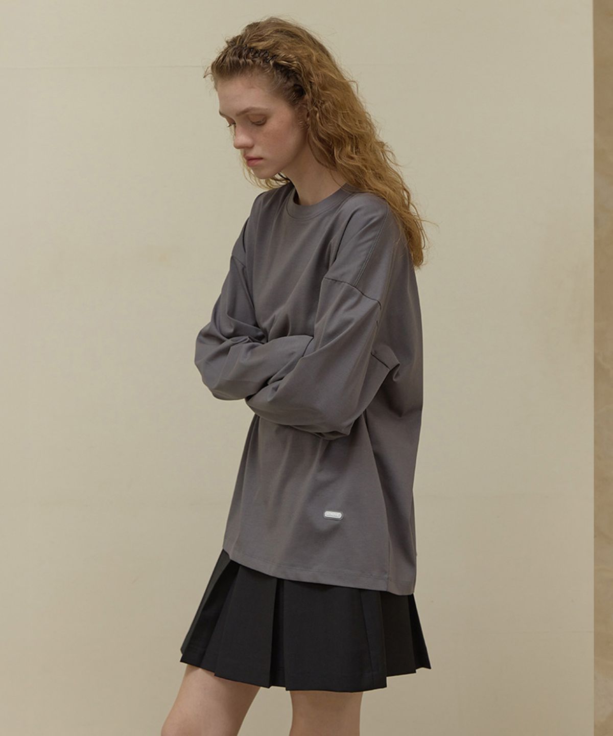 론크(LONQUE) SILKET LONG SLEEVE T-SHIRT (CHARCOAL)