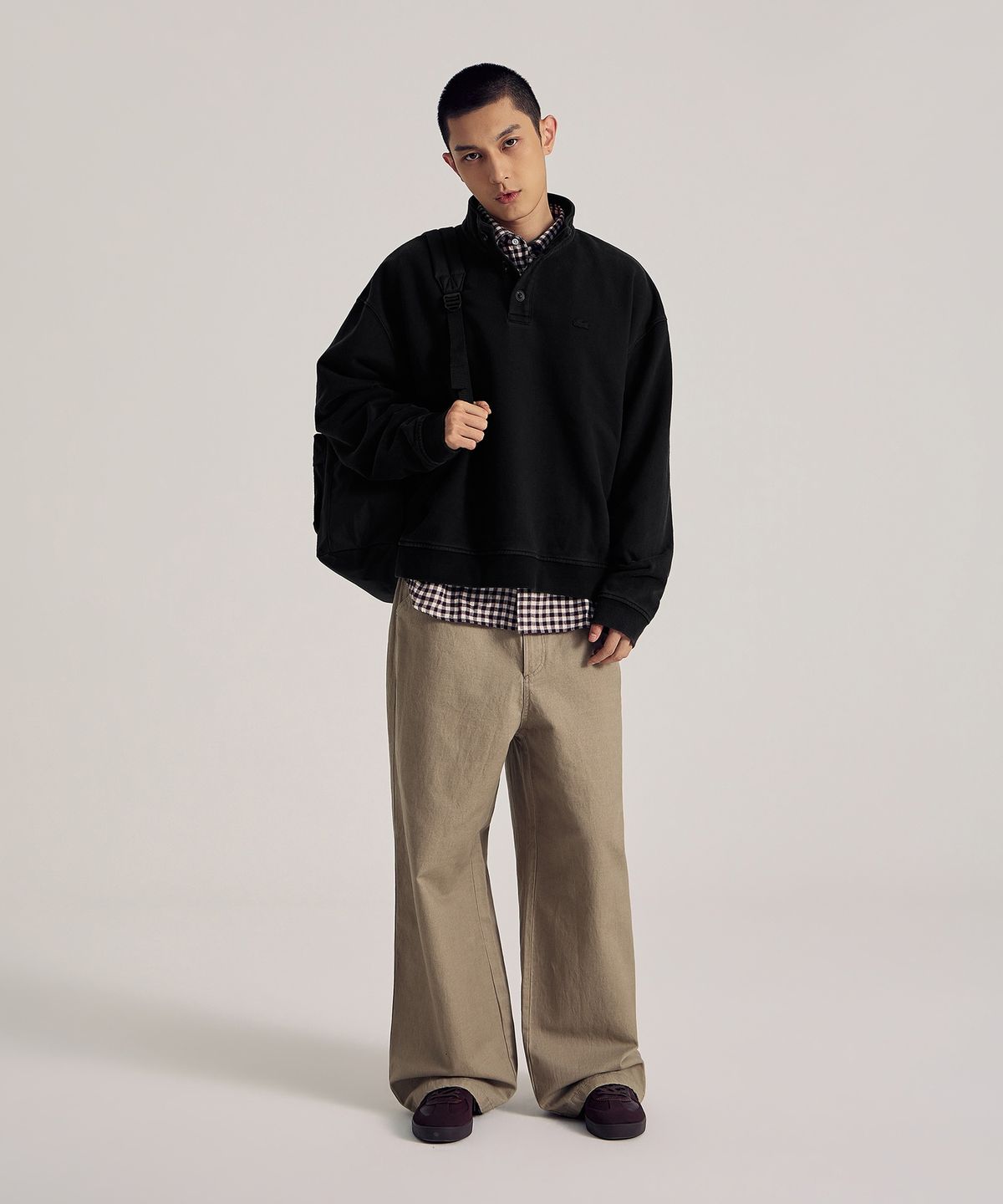라코스테(LACOSTE) 남성 워시드 코튼 릴랙스핏 치노 팬츠 HH634E-56N I18