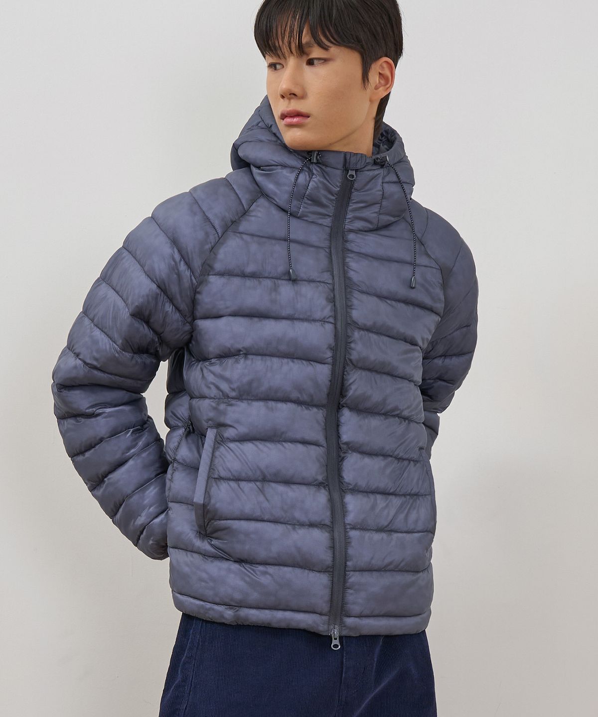 엑스컨테이너(EXCONTAINER) 시어 라이트 패디드 자켓 (NAVY)