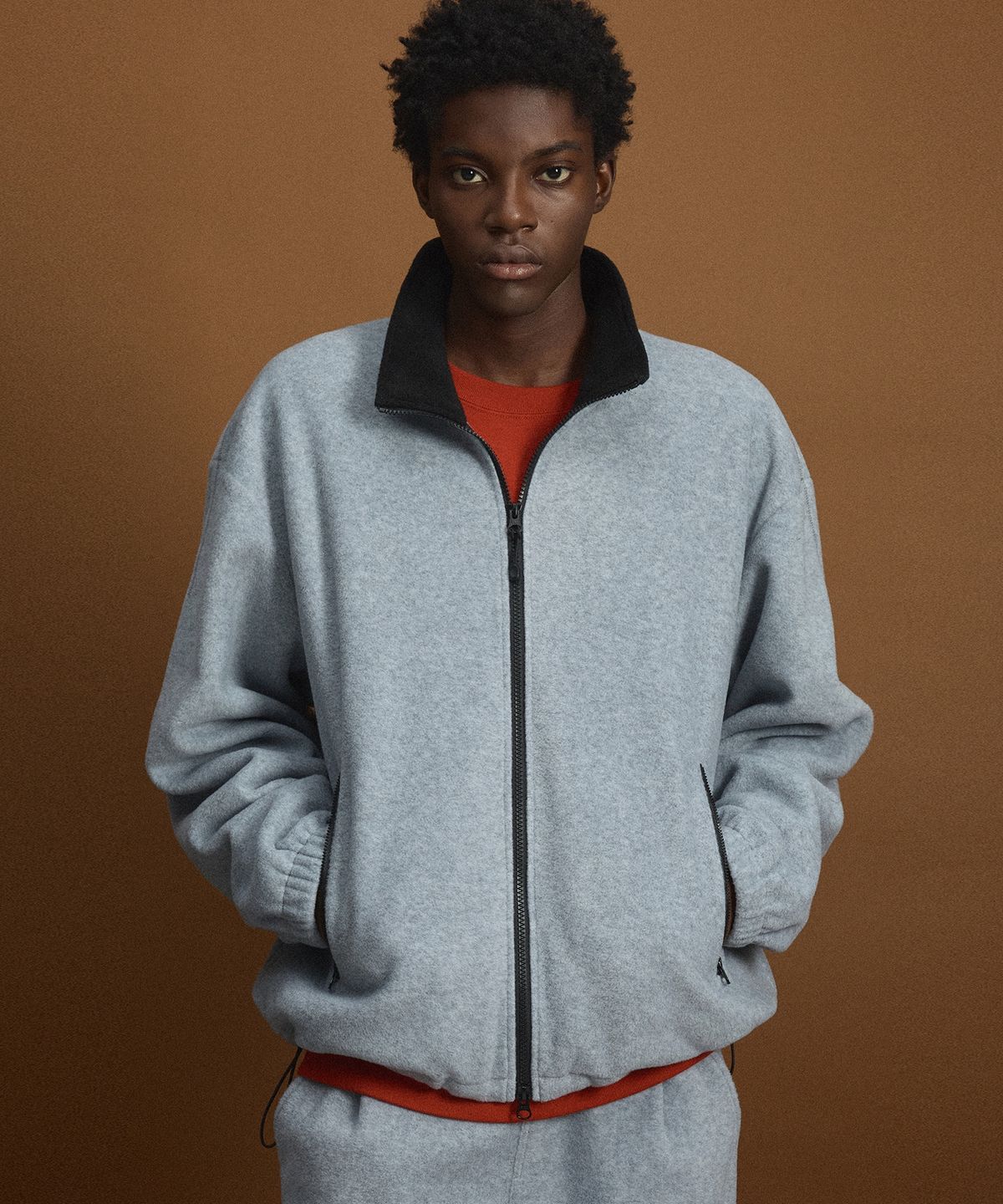 티엔지티(TNGT) Oversized Fleece Zip-Up Jacket (Light Grey) TNJU6F110G2