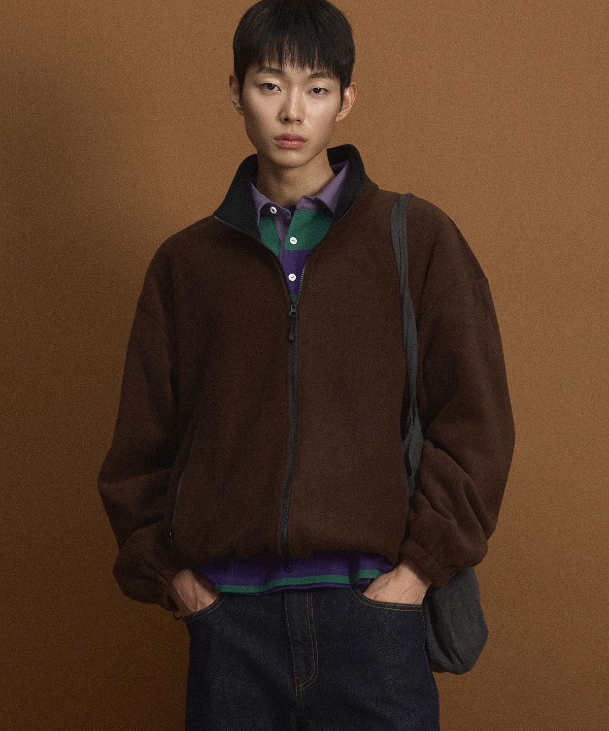 티엔지티(TNGT) Oversized Fleece Zip-Up Jacket (Brown) TNJU6F110W2