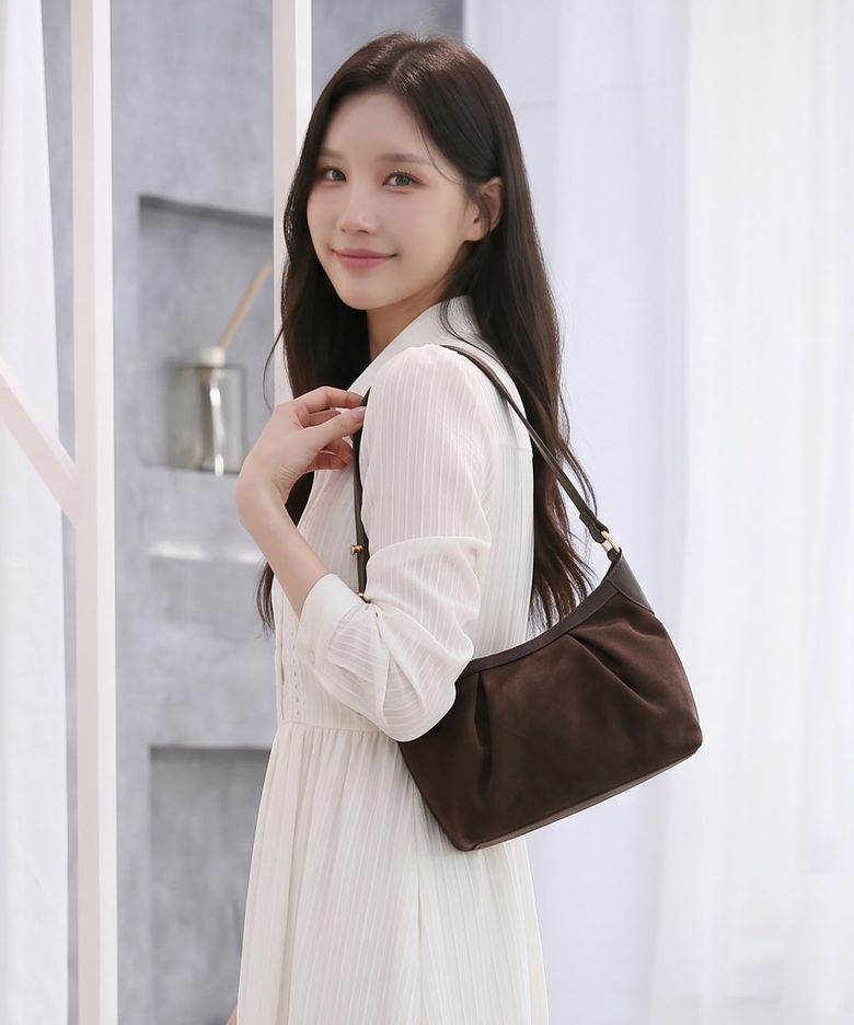 Rion Suede Shoulder Bag (리온 스웨이드 숄더백)_4colors